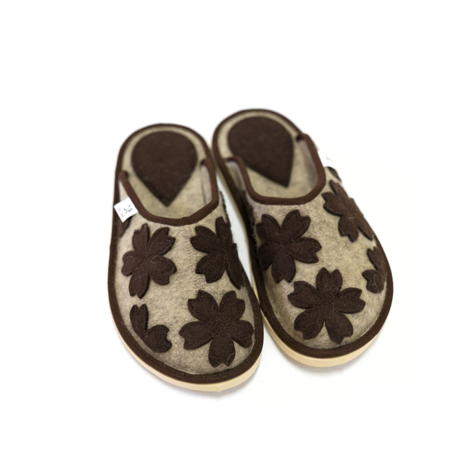 Тапочки без задника "Цветочная поляна"аппликация — изображение 8