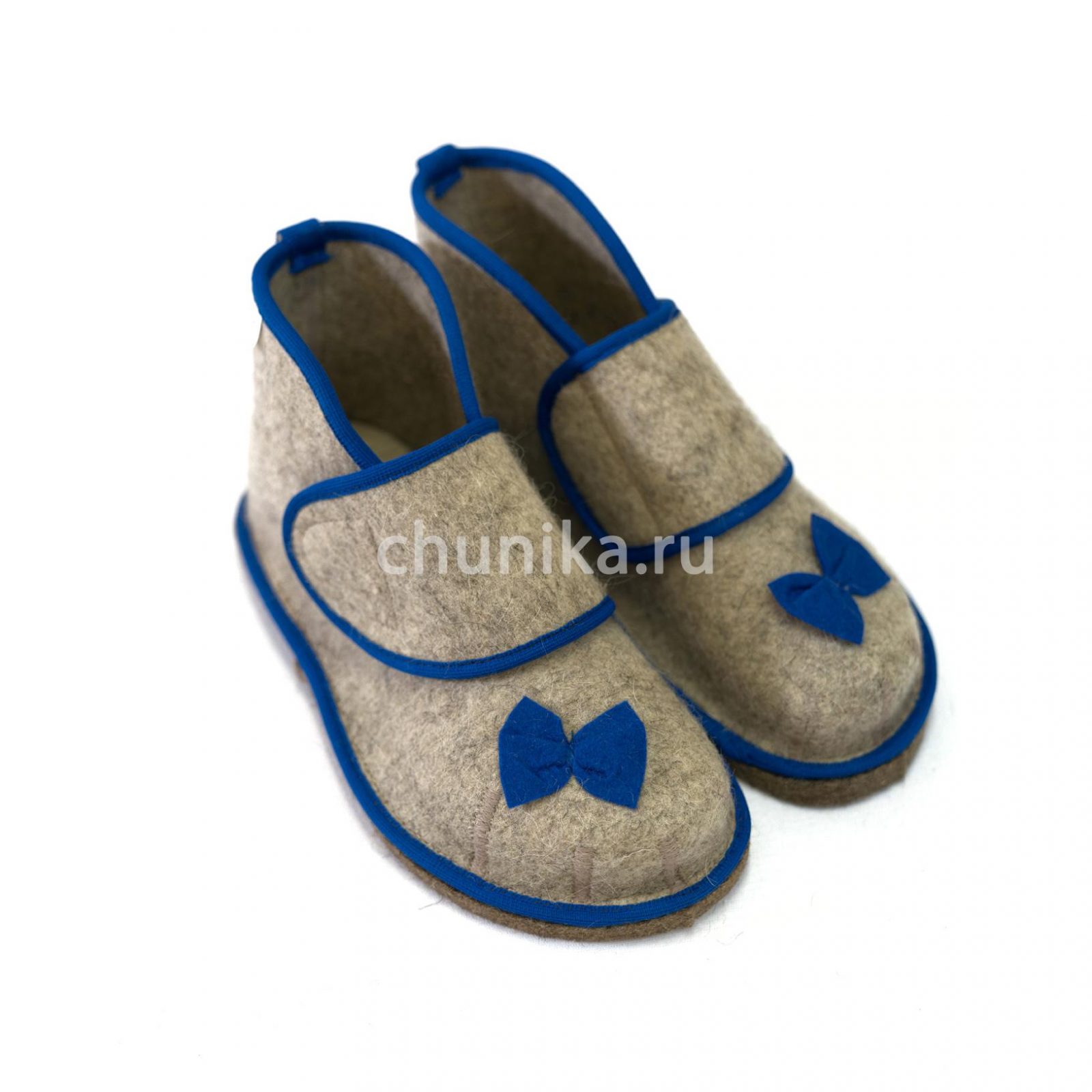 Чуни на липучке с аппликацией